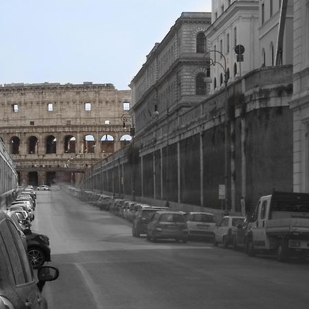 Colosseodreamapartment Rzym Zewnętrze zdjęcie
